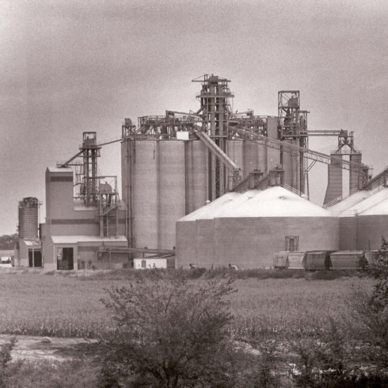 The Andersons elevator from the 1970s